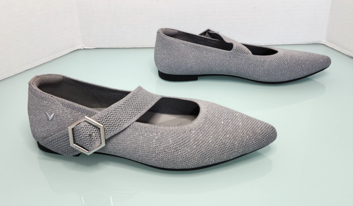 Vivaia Mary Jane pointed toe buckle flat knit comfort shoes