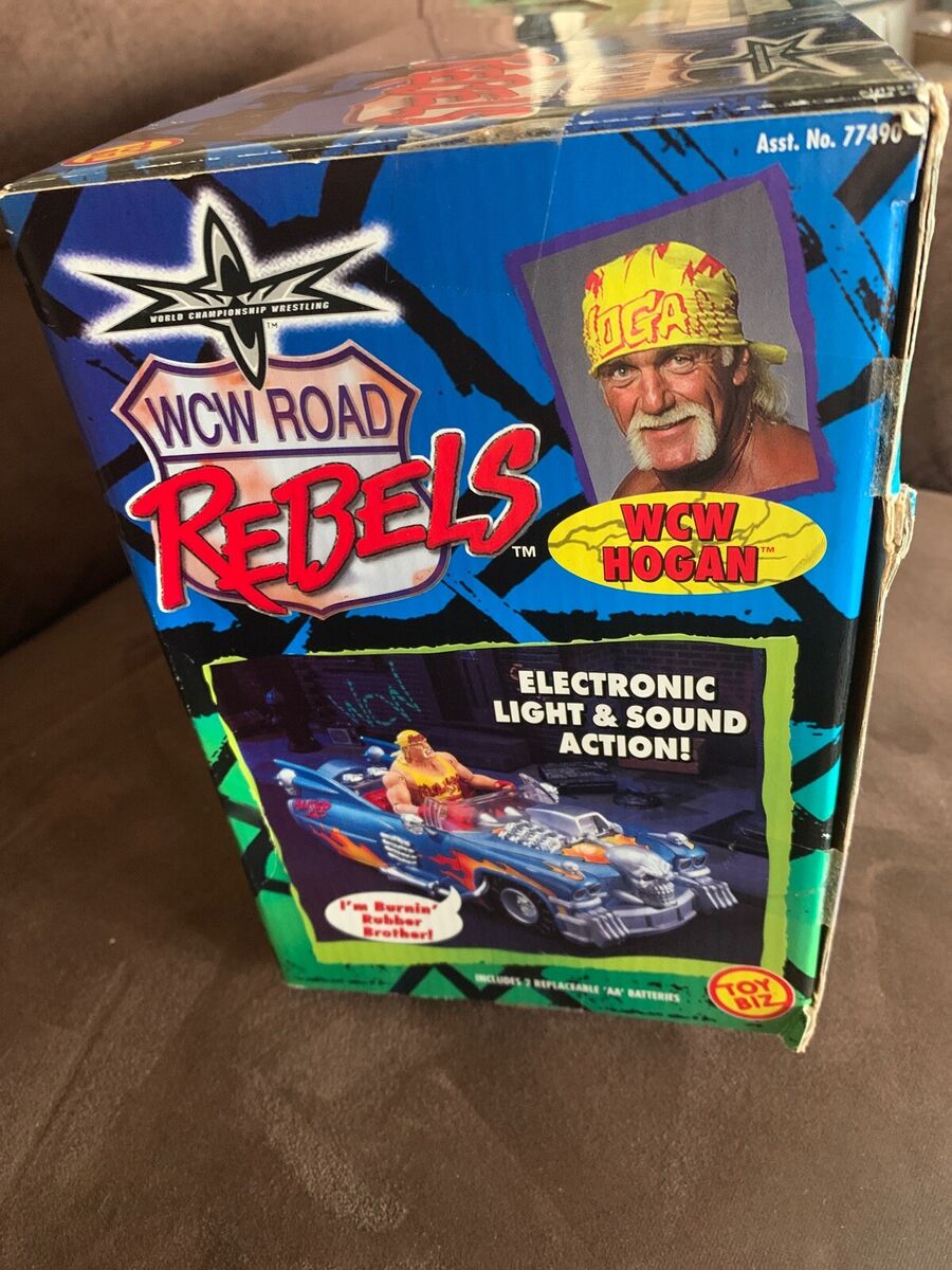 2000 Toy Biz WCW Road Rebels Hulk Hogan Action Figure 2000 Toy Biz WCW Road Rebels Hulk Hogan Action Figure