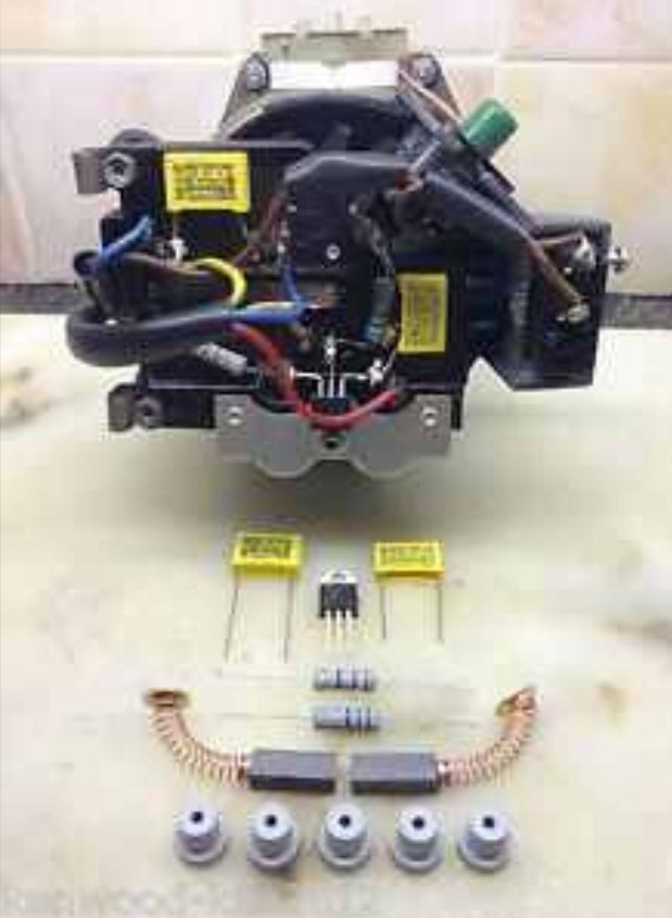 Kenwood Chef A901 901P A907 Motor Repair Kit, With Guide, Feet & Brushes.