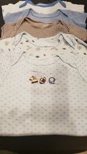 PRE OWN CARTER'S LOT OF 5 INFANT BABY BOYS BODYSUIT AND 1 PANTS SIZE 12MTHS