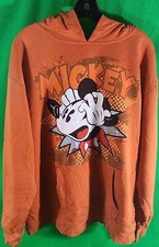 Vintage Mickey Mouse Graphic Hoodie - Cozy and Stylish