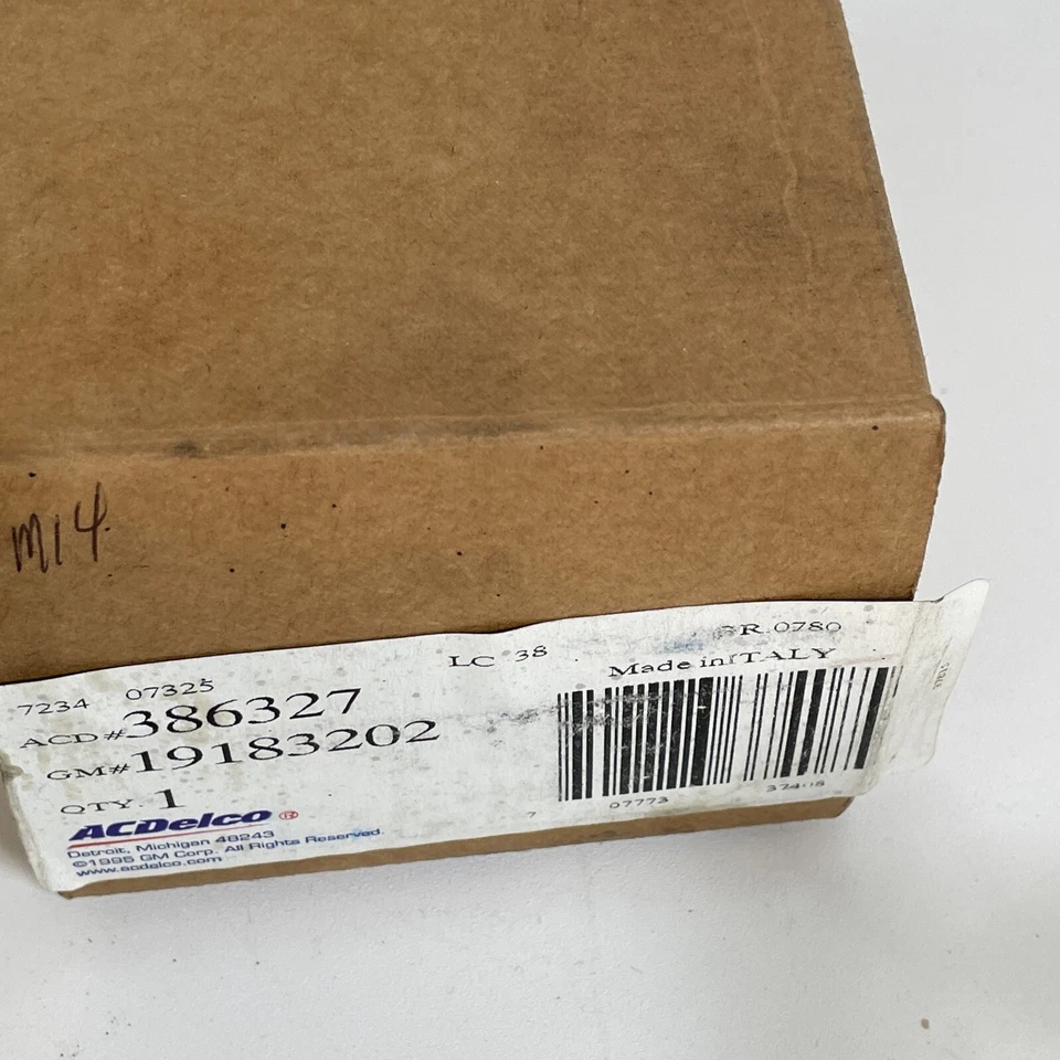 Manual Trans. Clutch Slave Cylinder Assembly For Chevy/GMC  #19183202 - Image 3 of 3