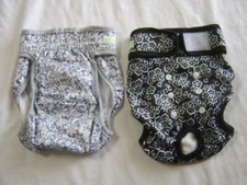 DOG DIAPERS SET OF 2 FEMALE LARGE NWOT:BB19-1