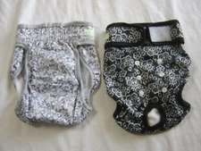 DOG DIAPERS SET OF 2 FEMALE LARGE NWOT:BB19-1