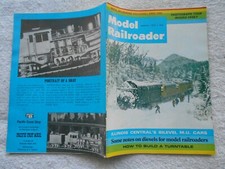 MODEL RAILROADER Magazine-MARCH,1972-ILLINOIS CENTRAL'S BILEVEL M.U. CARS