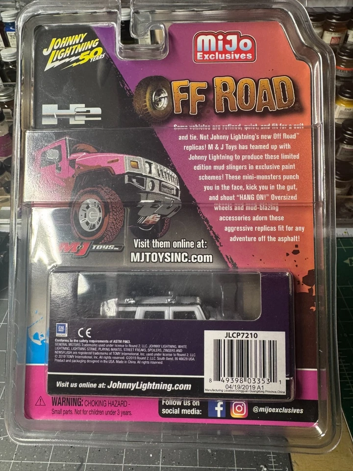 Johnny Lightning Off Road Mijo Ex Hummer H2 White Lightning Chase #JLCP7210 - Image 3 of 3