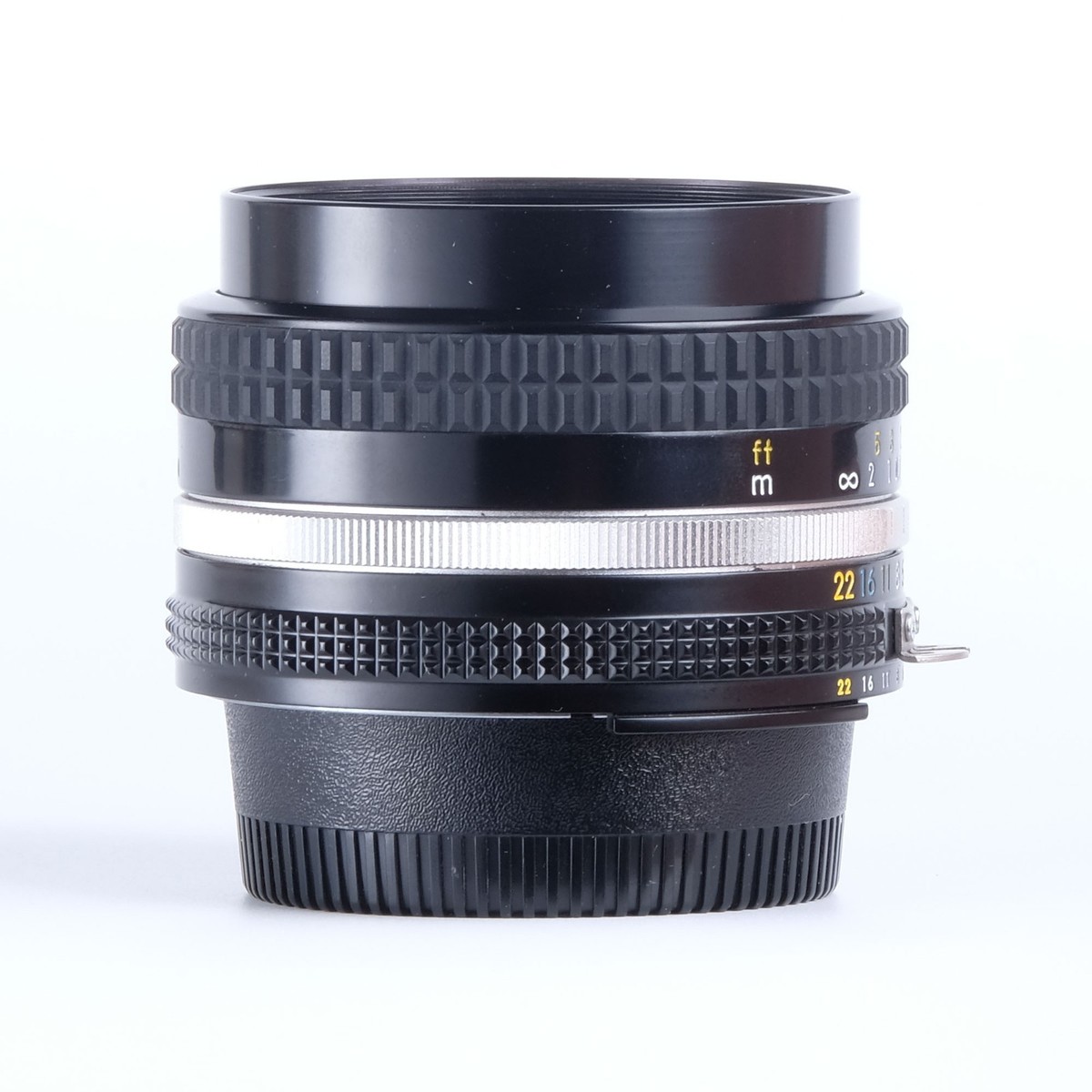 MINT/TESTED] Nikon Nikkor 20mm f/3.5 AI-S AIS MF Wide Angle Lens F