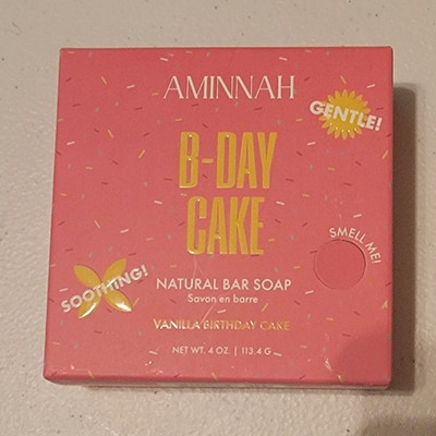 AMINNAH B-Day Cake Natural Bar Soap Vanilla Birthday Cake 4 oz Gentle