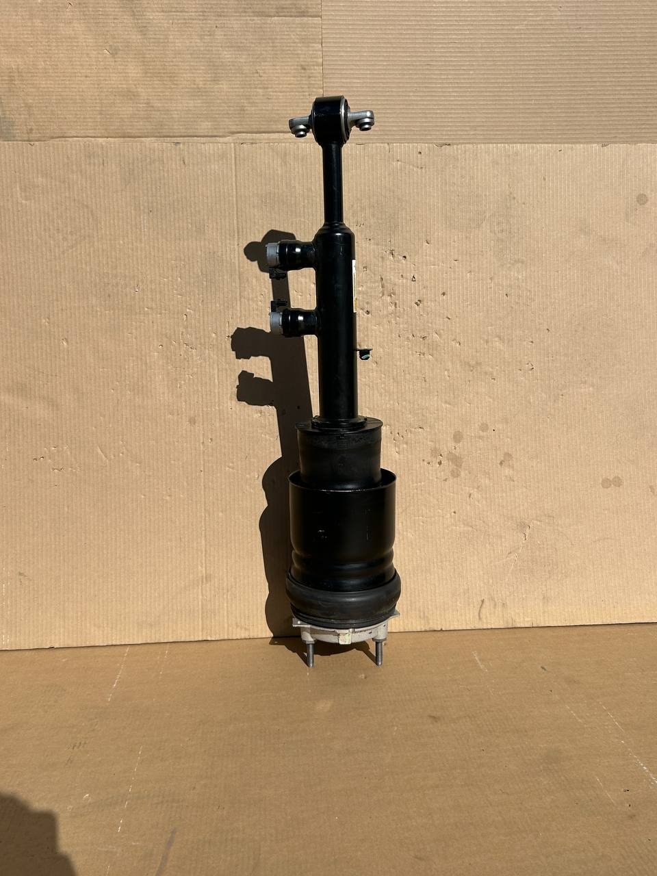 ✅ 2024 Tesla Cybertruck Front Left Air Shock Spring Strut 1250361-00-E
