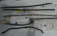 Genuine Mercedes-benz Weather-strip Lot New Factory Door Strips With Package Oem Genuine Mercedes-benz Weather-strip Lot New Factory Door Strips With Package Oem