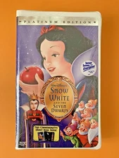 Disney's Snow White & the Seven Dwarfs Platinum VHS & Commemorative Disney Book