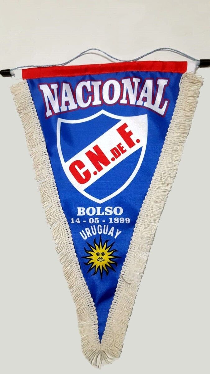 CLUB NACIONAL DE FOOTBALL - BOLSO - Montevideo - Uruguay - Soccer PENNANT