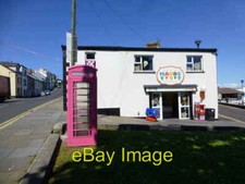 Photo 6x4 Pink telephone box, Ballycastle The Giro d'Italia bike rac c2014