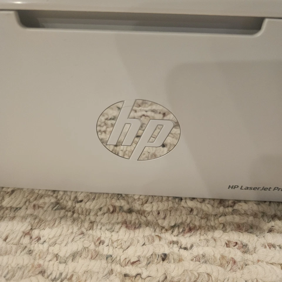 HP LaserJet Pro MFP M28w Wireless All-in-One Laserjet Printer 220 Page count! - Image 3 of 4