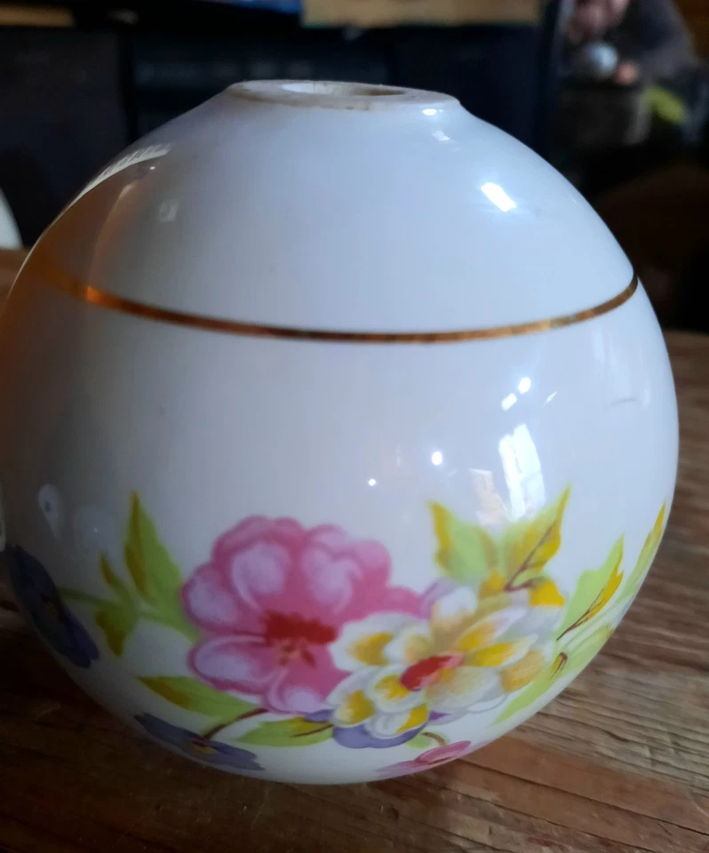 Lote de 5 remates de postes de cama flotantes de porcelana pintados a mano de colección excelente estado Foto 4 de 4