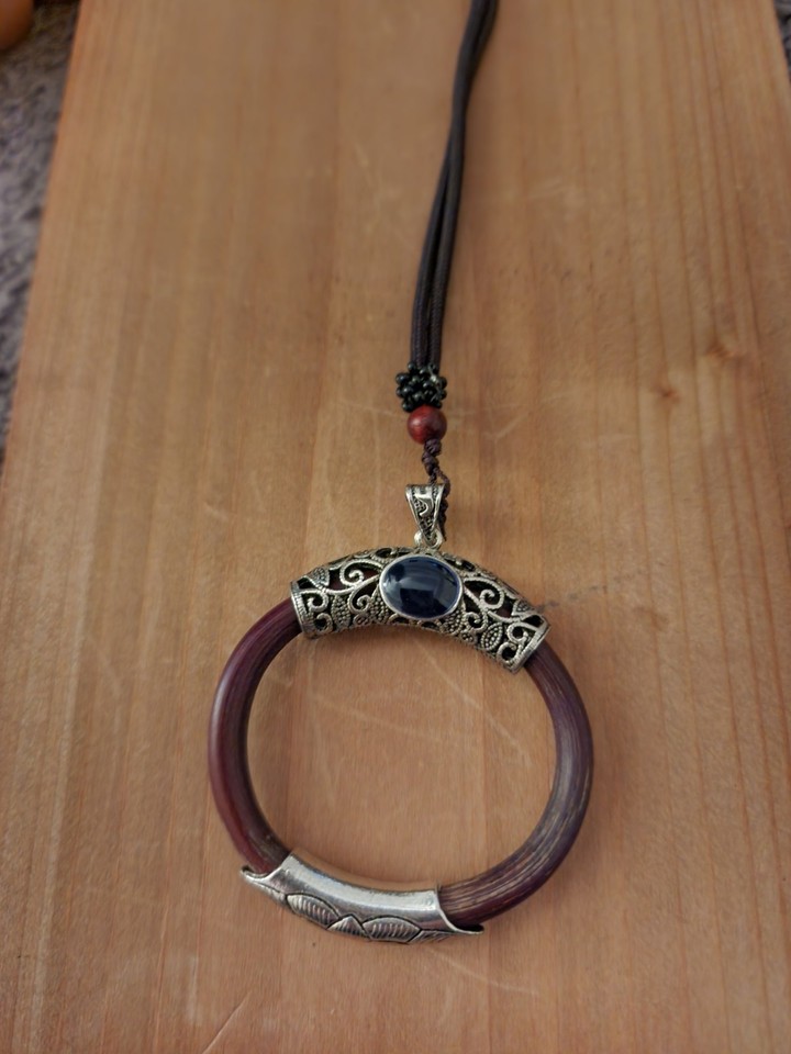 Round Wood Circle Pendant Silvertone Black Stone Rope Necklace | eBay