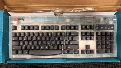 New Old Macally iKey Wired USB Apple Keyboard 105 Key Clear Teal Blue for G3/G4