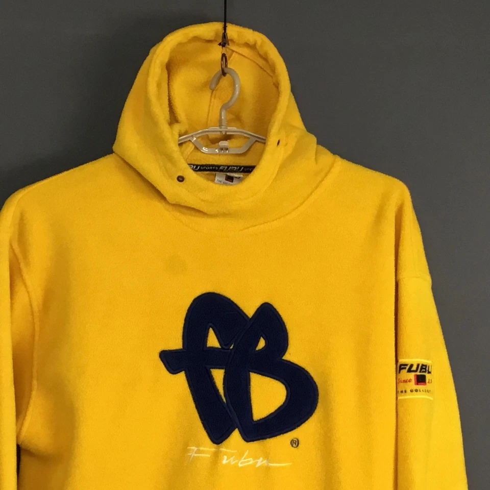 Винтажная мужская толстовка с капюшоном FUBU XL желтый флисовый пуловер логотип коллекция нашивка 90-е - Изображение 3 из 4