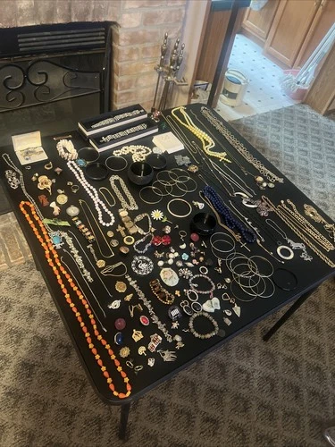 Huge Lot Of Vintage Costume Jewelry Necklaces Pins Bracelets Earrings And More