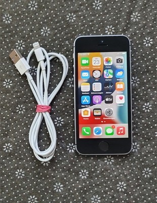 APPLE iPhone SE 1. Generation 128 GB, in gutem Zustand