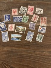 Australia. A Small Selection Of 18 Stamps. Single Sets And Short Sets. All Used.