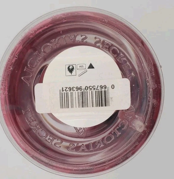 Bruma de fragancia Victoria's Secret Crimson Berries edición limitada 8,4 oz Foto 4 de 4