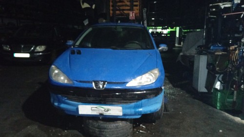 FEU ARRIÈRE CENTRAL / 1430051 POUR PEUGEOT 206 BERLINA XS - Zdjęcie 5 z 10