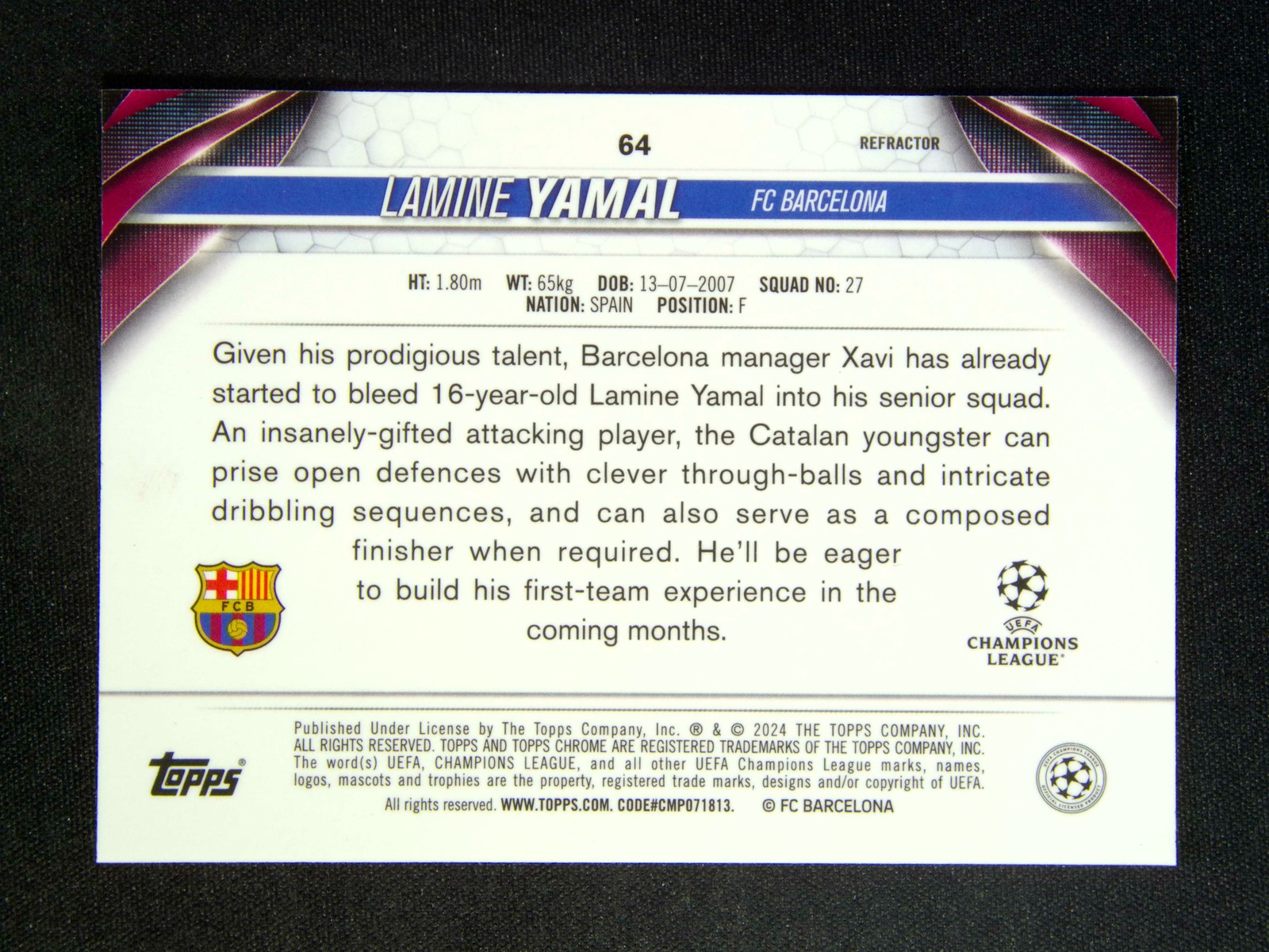 2023-24 Topps Chrome UEFA Lamine Yamal RC Rookie #64 Refractor view 2