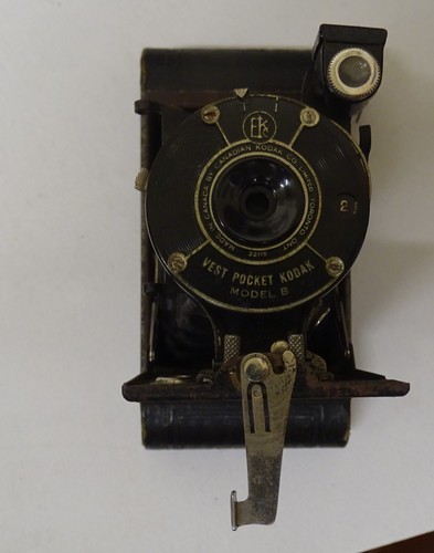 Vintage Kodak Vest Pocket Model B Folding Camera. Good Condition - Picture 5 of 7