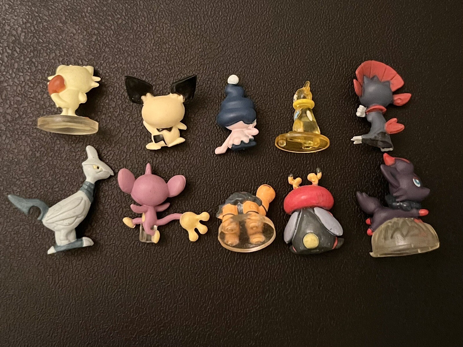 Pokemon Tomy Mini Figures Lot of 10 Small Various Pokemon