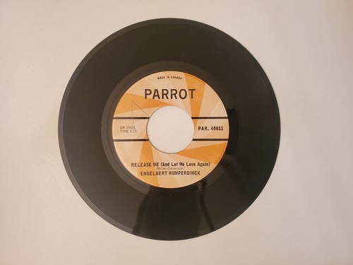 Engelbert Humperdinck - Ten Guitars / Release Me (And Let Me Love Again) (Vinyl - Picture 2 of 2