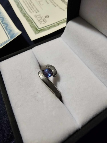 Anello di fidanzamento Gibeon Meteorite con impostazione di tensione misura 6,85 - Foto 7 di 9