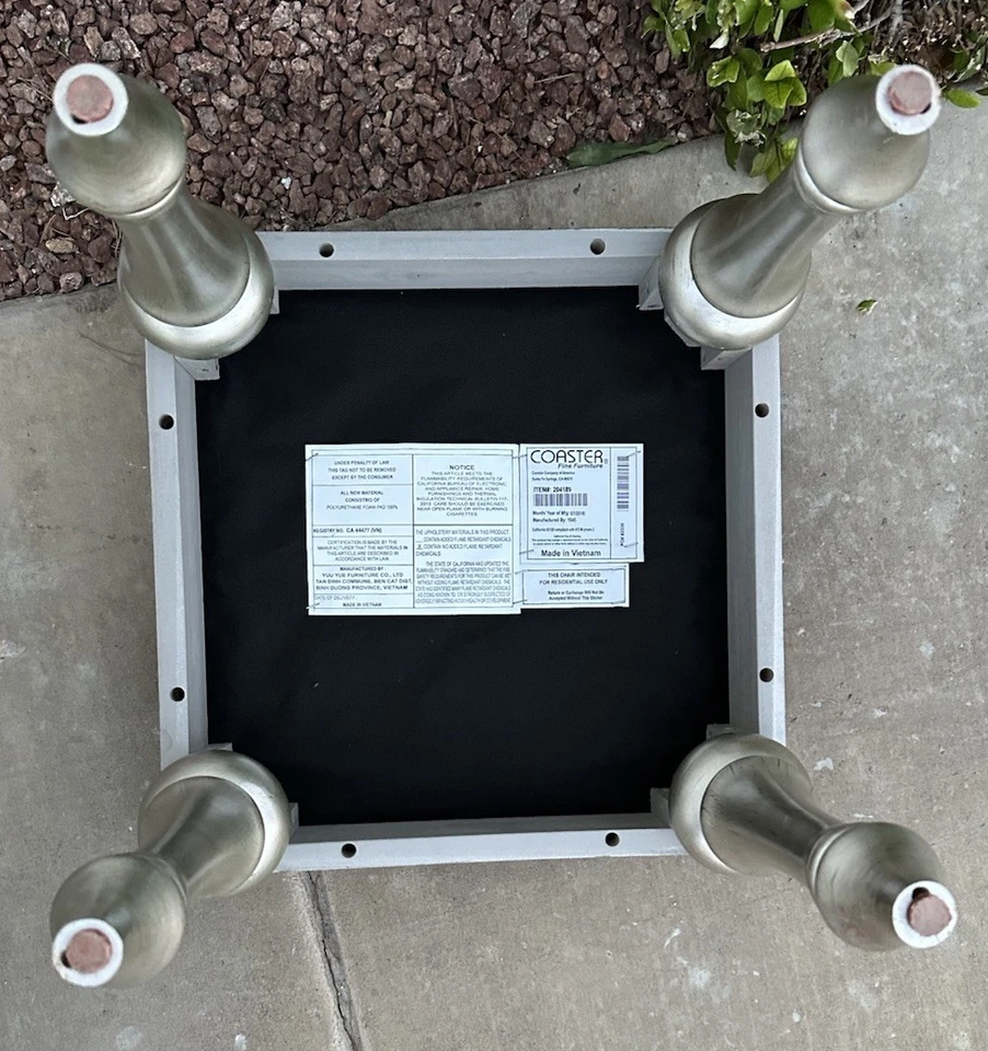 Platinum Vanity Stool Silver Tufted Upholstery & Turned Legs Bling Game Coaster - Image 2 of 4