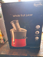 Breville Whole Fruit Juicer 700W Red/Black 2-Speed Large Chute JE24