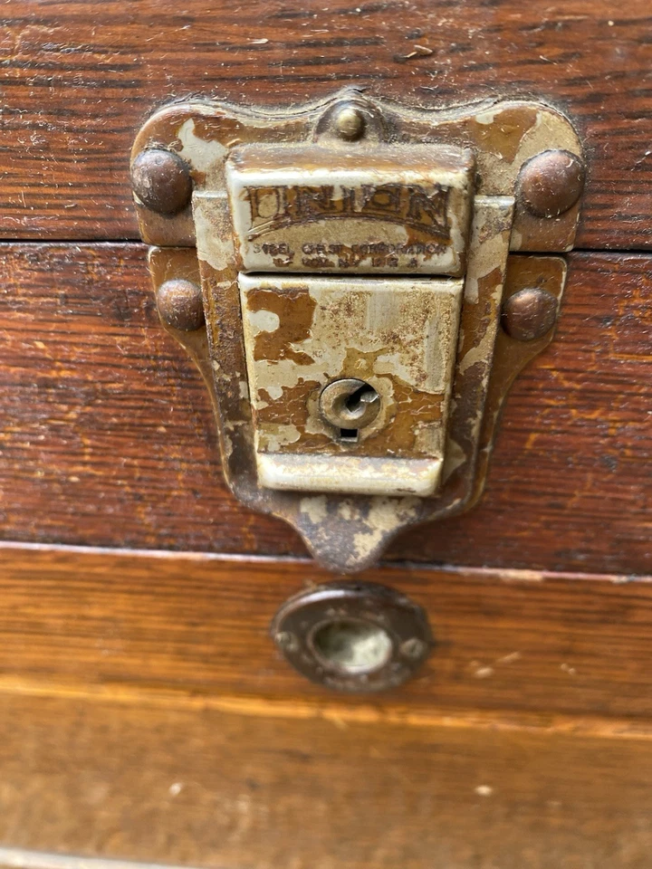 Vintage Union 7 Drawer Oak Wood Machinist Tool Box Chest *No key Marked 855 - Image 2 of 4