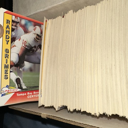 1991 Pacific Football Card Complete Set (1 -550) Near Mint to Mint + 1 Emmitt Sm - Picture 3 of 5