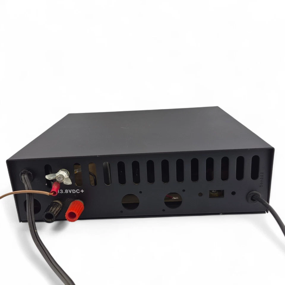 Vinrage Siltronix FD-1011A Frequency Counter Powers On  - Image 4 of 4