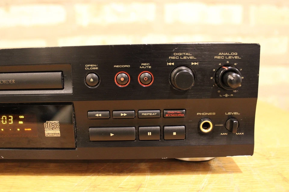 Vintage Pioneer Compact Disc/CD Recorder PDR-509 w/ Remote SERVICED Fully Functi - Image 4 of 4
