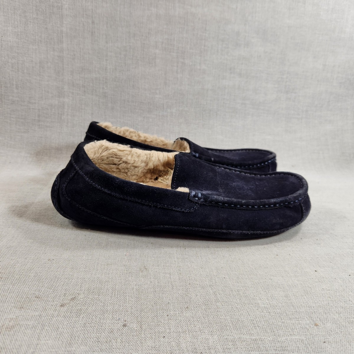 Ugg Ascot Moc Toe Blue Suede Sheepskin Mens Size 11 Slip On  display picture 3