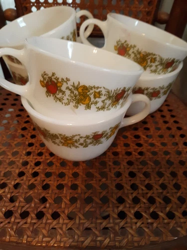 Set of 6 spice of life Pyrex coffee cups preowned