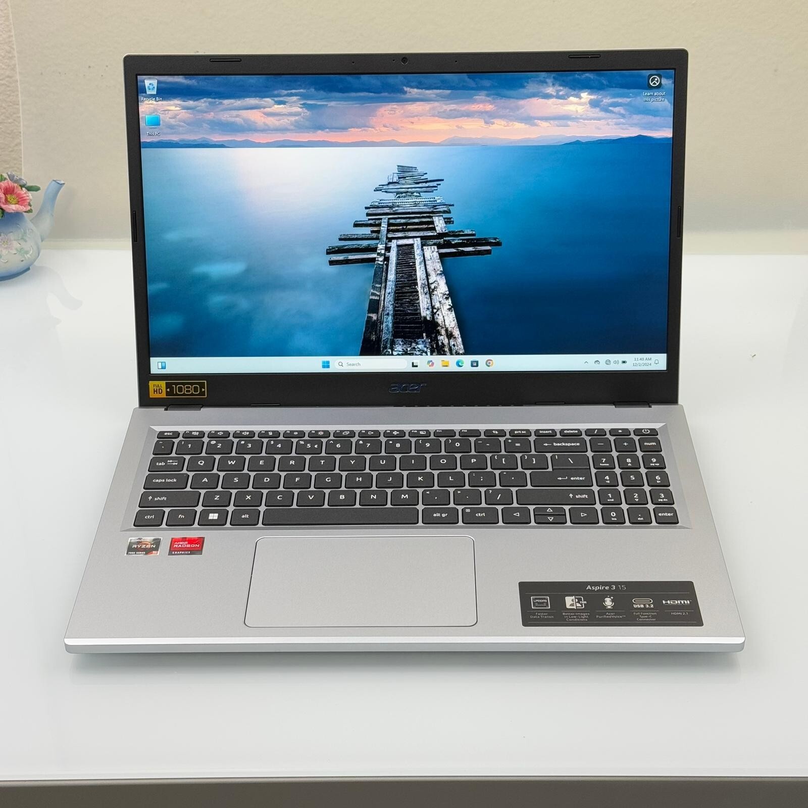 Acer Aspire 3 15.6 FHD Touch Laptop with 16GB RAM 1TB SSD AMD Ryzen in Silver-image