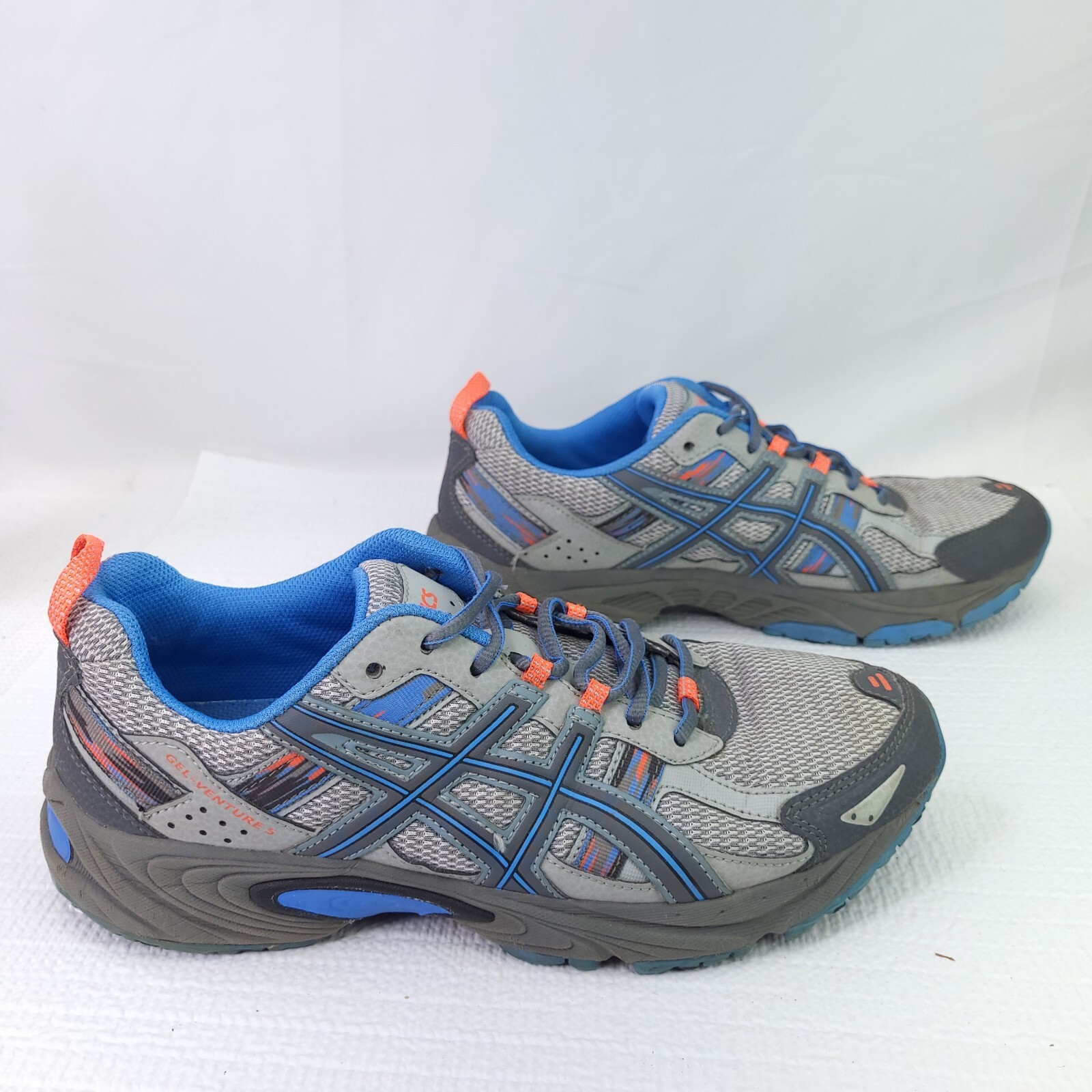 asics t5n8n