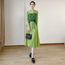 Women lapel Collar Pleated Luxury Spring Lace Dress Slim Fitting Lace Up Dress