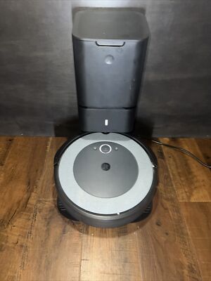 iRobot Roomba I4 4552 Black Robot Vacuum Cleaner With Automatic