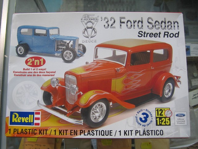 revell 32 ford sedan
