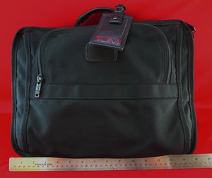 tumi computer briefcase