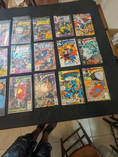 Lot Of 21 Vintage DC & Marvel  Comic  Books, Deathf Superman, , Venom, Wolverine