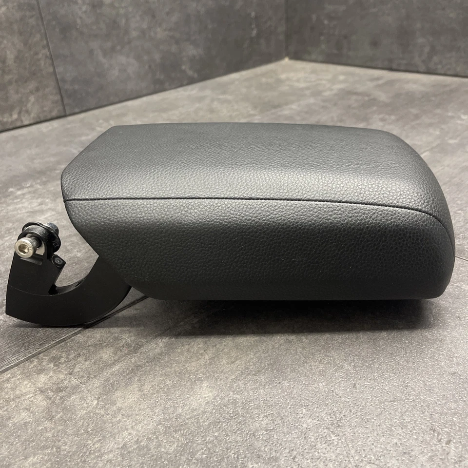 OEM 2015 - 2023 PPORSCHE MACAN ЦЕНТРАЛЬНАЯ КОНСОЛЬ ПОДЛОКОТНИК КРЫШКА ДЛЯ ХРАНЕНИЯ ЧЕРНАЯ КОЖА - Изображение 3 из 4