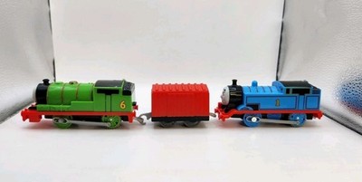 Thomas And Friends Trackmaster Motorized Percy And Thomas Train Engine Runs