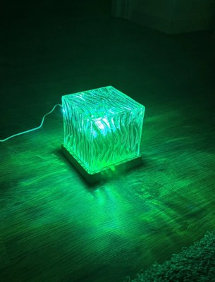 Northern Aurora Lights Cube Galaxy Projektor Sensorik mit 16 Farben & Fernbedienung
